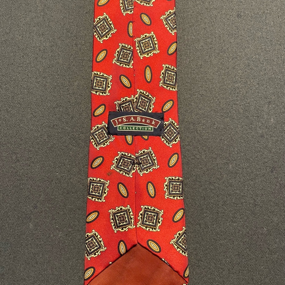 Men's Jos. A. Bank tie, Red